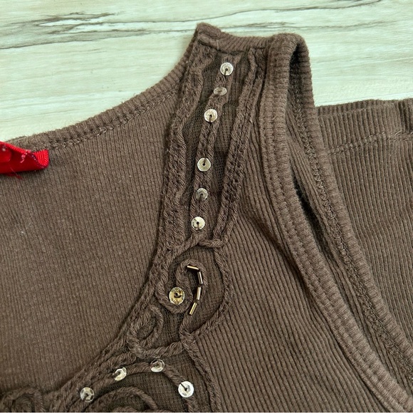 Vintage Mossimo Tank Top Brown Shirt with Sequin Accent Women’s Size Medium Y2K - Picture 6 of 9